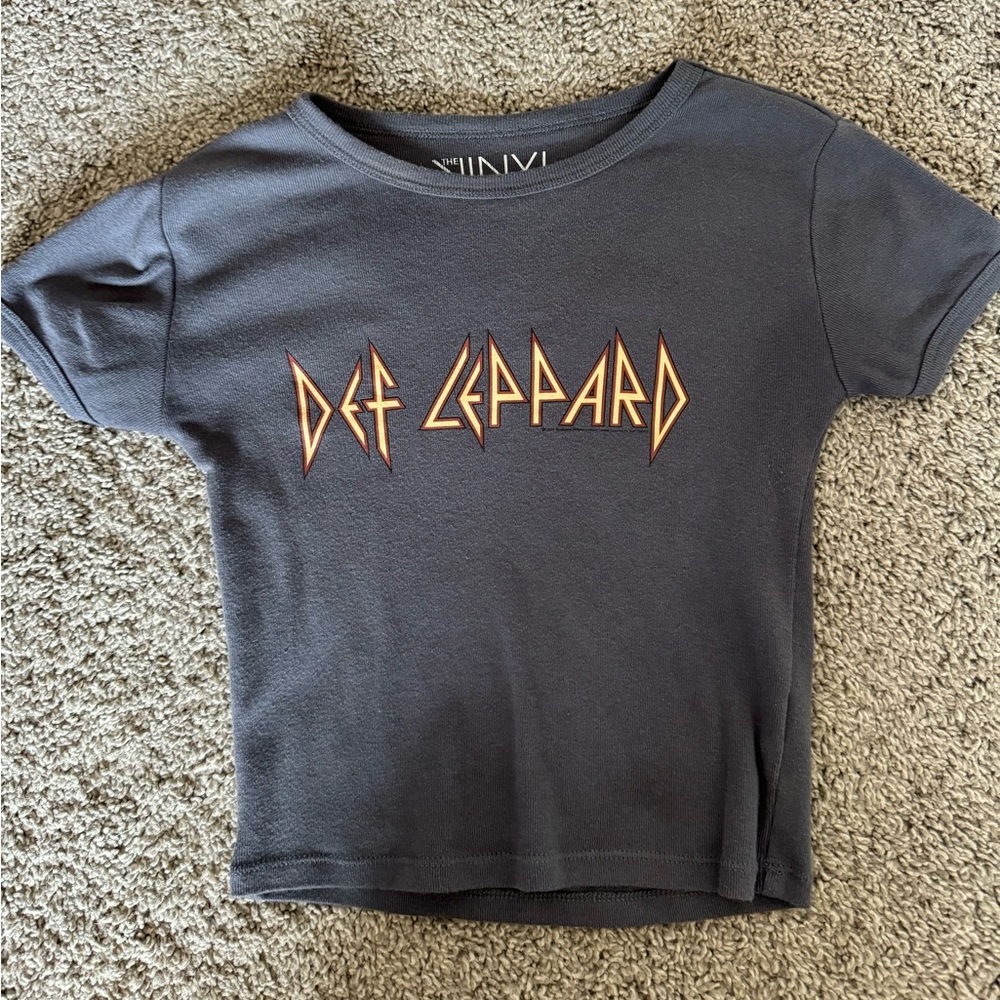 Graphic Cropped TShirt